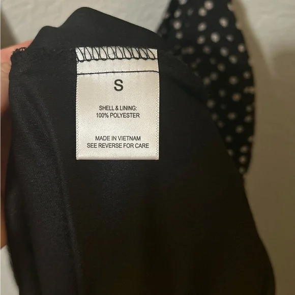 Cloud & Sky Black Floral Mini Dress Knot Front Cutout Lined Women’s Size Small - Picture 7 of 8